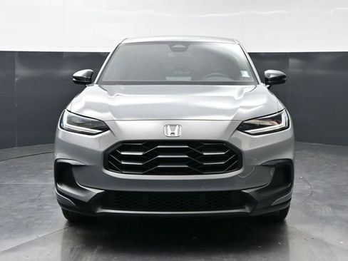 Used 2025 Honda HR-V Sport image 2