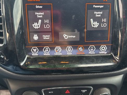 Used 2021 Jeep Compass Limited w/ Sun and Sound Group image 12