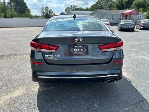 Used 2019 Kia Optima LX image 8