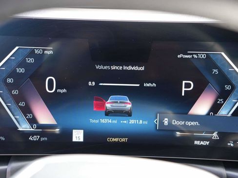 Certified 2025 BMW i4 xDrive40i w/ Premium Package image 17