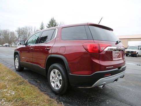Used 2018 GMC Acadia SLE w/ LPO, Floor Liner Package image 10