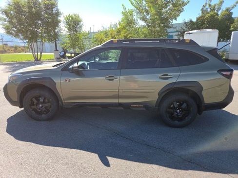 Used 2022 Subaru Outback Wilderness AWD/4WD image 7