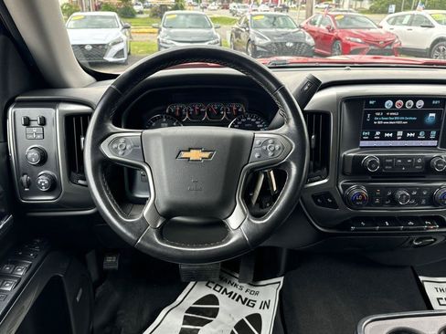 Used 2018 Chevrolet Silverado 1500 LT w/ All Star Edition AWD/4WD image 16