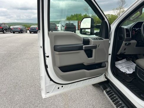 Used 2020 Ford F350 XLT w/ XLT Value Package AWD/4WD image 12