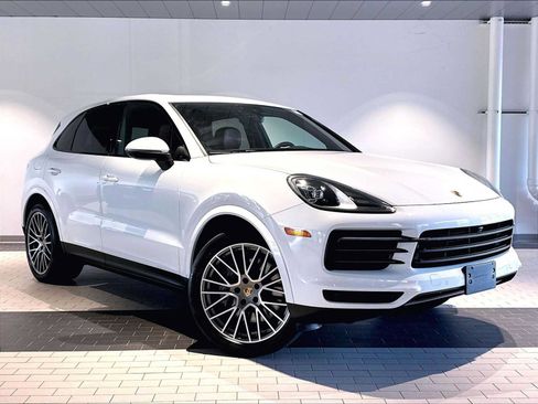Used 2023 Porsche Cayenne Platinum Edition AWD/4WD image 12
