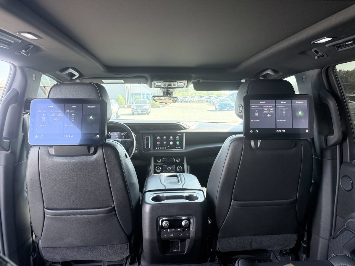 Used 2021 GMC Yukon XL Denali w/ Advanced Technology Package AWD/4WD image 15