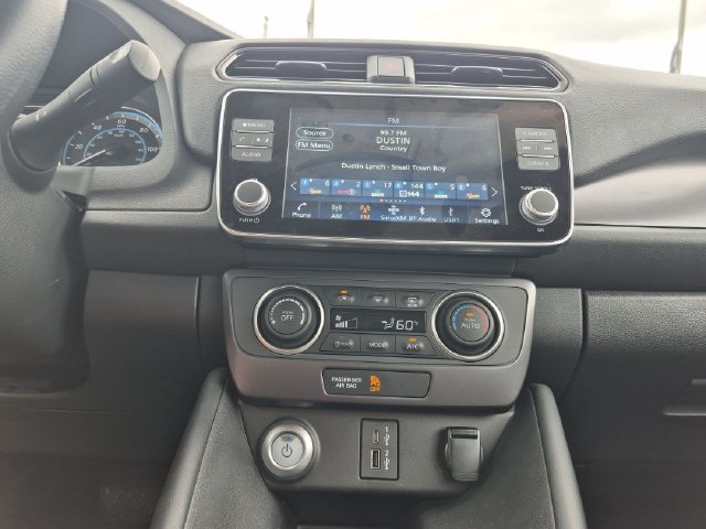 Used 2025 Nissan Leaf S FWD image 24