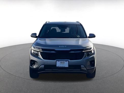 Used 2025 Kia Seltos S image 4