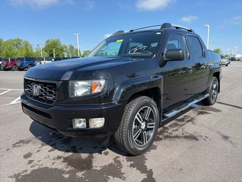 Used 2013 Honda Ridgeline Sport image 2