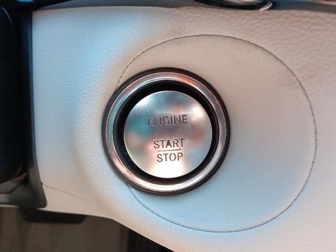 Used 2016 Mercedes-Benz CLS 400 w/ Premium 1 Package image 11