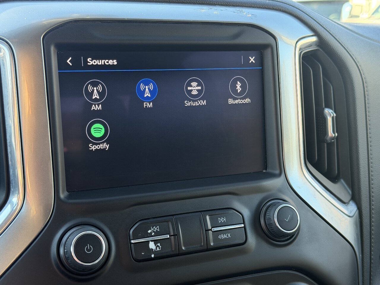 Used 2019 Chevrolet Silverado 1500 RST AWD/4WD image 37