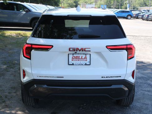 Used 2026 GMC Terrain Elevation AWD/4WD image 6