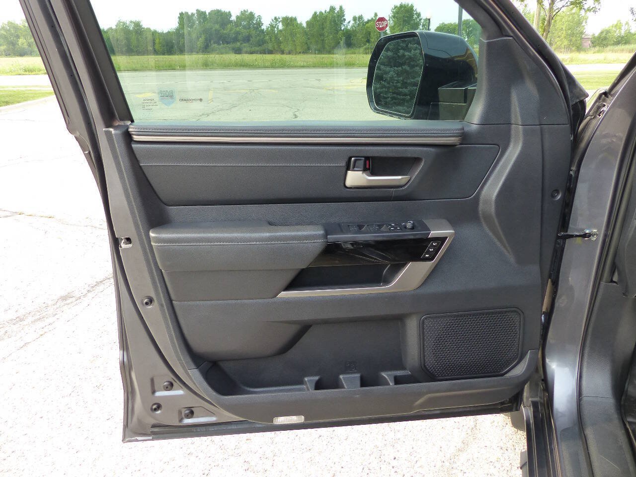 Used 2024 Toyota Tundra Limited w/ TRD Off-Road Package AWD/4WD image 30