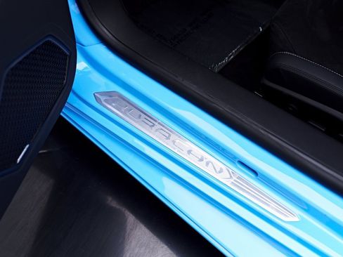 Used 2023 Lamborghini Huracan EVO image 47