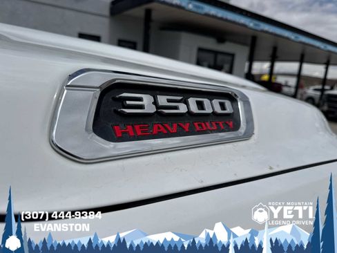 Used 2019 RAM 3500 Laramie AWD/4WD image 10