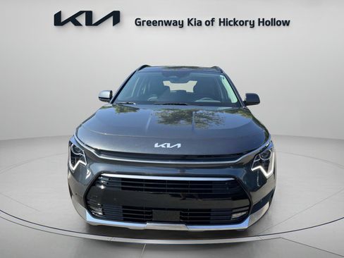 New 2025 Kia Niro SX image 2