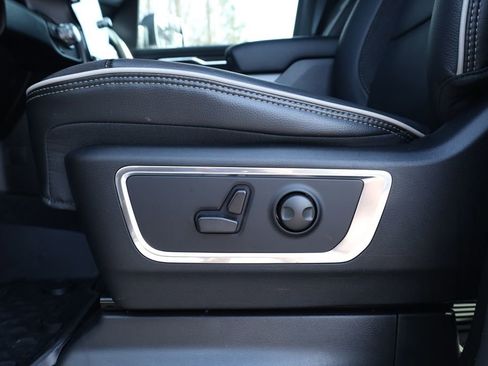 Used 2026 RAM 1500 Laramie w/ Night Edition image 24