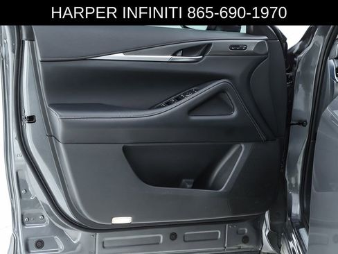 Used 2023 INFINITI QX60 Luxe AWD/4WD image 19