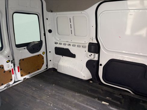 Used 2013 Ford Transit Connect XL FWD image 9