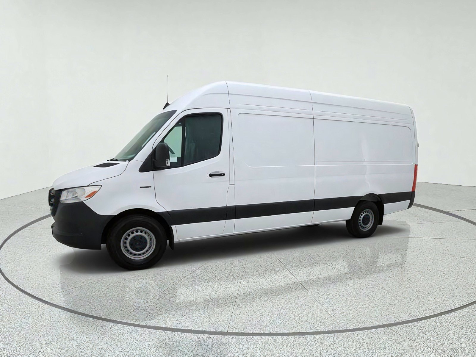 New 2025 Mercedes-Benz eSprinter 170 Cargo image 15