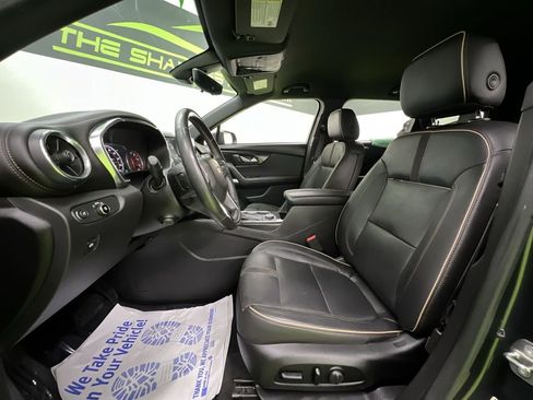 Used 2019 Chevrolet Blazer Premier w/ Driver Confidence II Package FWD image 17