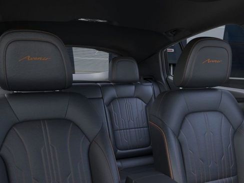 New 2025 Buick Envista Avenir image 24