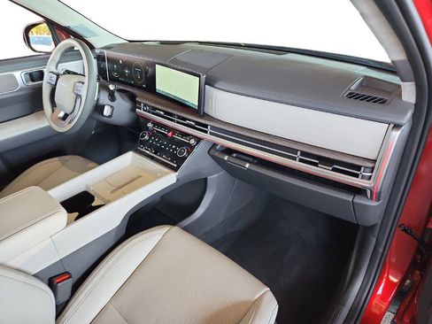 Used 2025 Hyundai Santa Fe Calligraphy image 16