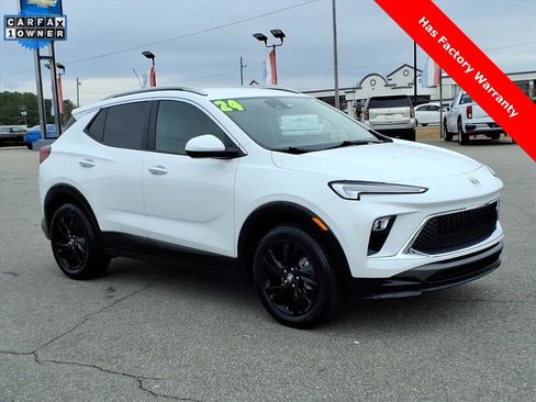 Used 2024 Buick Encore GX Sport Touring image 7