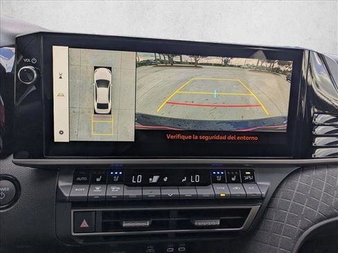 Used 2025 Toyota Camry XLE w/ Premium Plus Package image 13