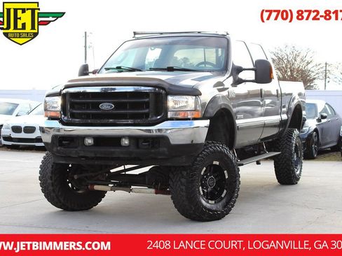 Used 2003 Ford F250 Lariat image 1