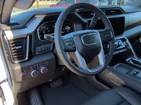 New 2026 GMC Sierra 2500 Denali w/ Denali Reserve Package image 15