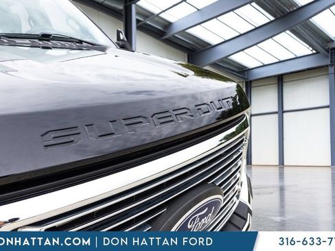 Used 2021 Ford F350 Lariat w/ Chrome Package AWD/4WD image 31