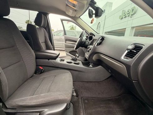 Used 2018 Dodge Durango SXT w/ 3rd Row Seating Group image 9