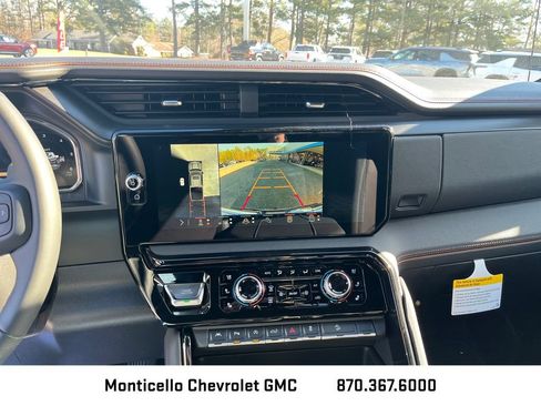New 2026 GMC Sierra 1500 AT4 w/ AT4 Premium Package AWD/4WD image 18