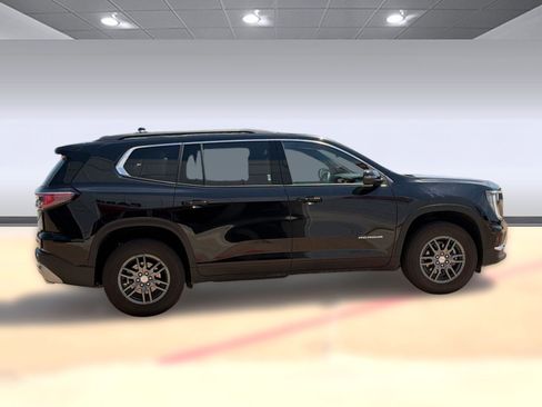 Used 2025 GMC Acadia Elevation FWD image 7