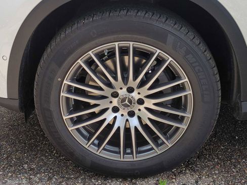 Certified 2025 Mercedes-Benz GLC 300 4MATIC image 14