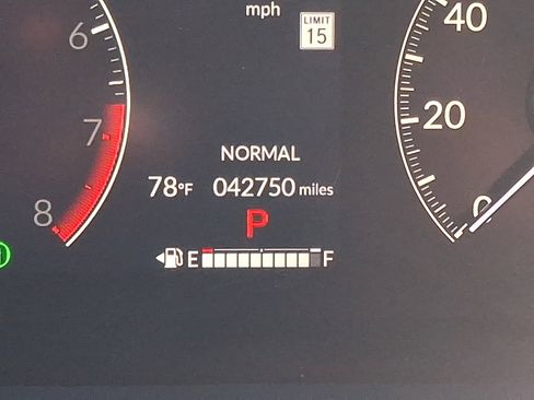Used 2024 Honda HR-V Sport image 19