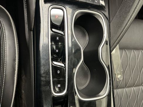 Used 2023 Buick Envision Avenir AWD/4WD image 25