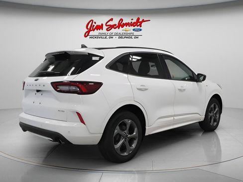 Used 2024 Ford Escape ST-Line w/ Tech Pack #1 AWD/4WD image 6