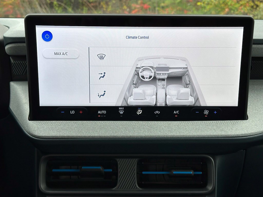 New 2026 Ford Maverick XLT AWD/4WD image 15