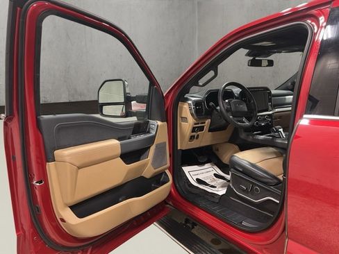 Used 2023 Ford F150 Lariat w/ Equipment Group 502A High image 9