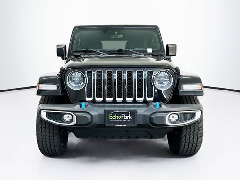 Used 2023 Jeep Wrangler Sahara image 2