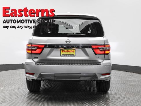 Used 2024 Nissan Armada SL w/ Captain's Chairs Package image 6