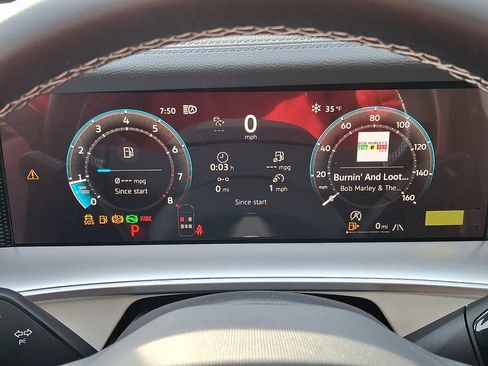 New 2026 Volkswagen Tiguan SE image 15