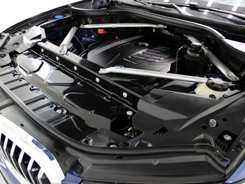 Used 2019 BMW X5 xDrive40i w/ Convenience Package image 80