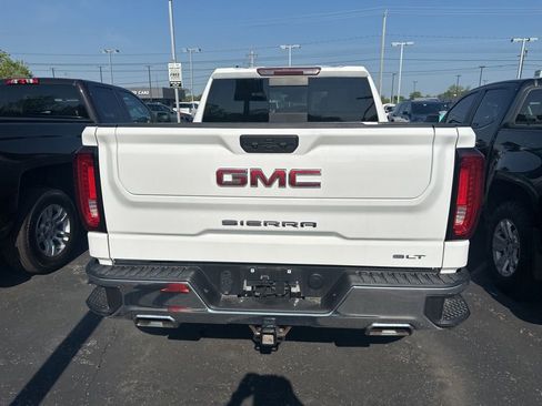 Used 2023 GMC Sierra 1500 SLT w/ SLT Convenience Package AWD/4WD image 3