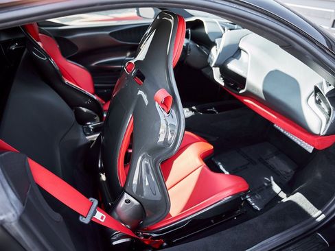 Used 2023 Ferrari SF90 Stradale image 54