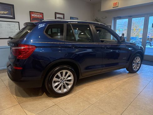 Used 2015 BMW X3 xDrive28i image 3