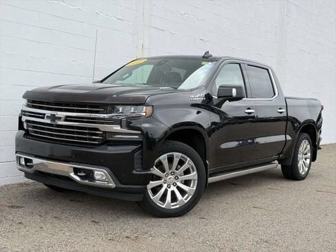 Used 2020 Chevrolet Silverado 1500 High Country w/ Technology Package AWD/4WD image 1