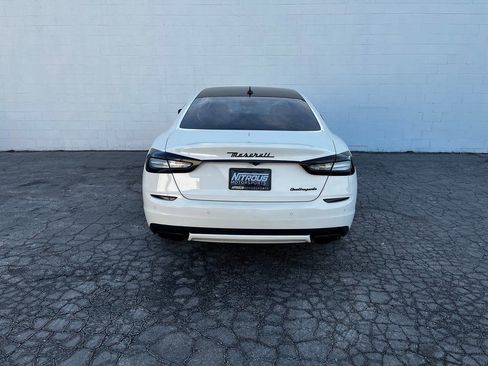 Used 2014 Maserati Quattroporte GTS image 43